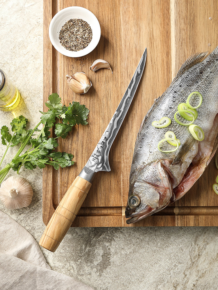 HEZHEN 7.2”Seafood Fillet Knife Professional 9-Layer Damascus,Razor Sharp Blade, Non-Slip Olive Wood Grip for Fish Deboning & Sashimi Cutting