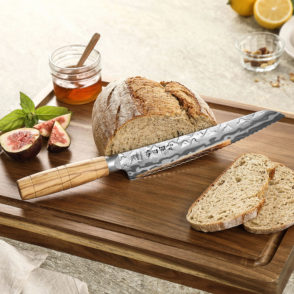 HEZHEN Serrated 9‑Layer Damascus 8.1'Bread Knife – 12Cr18MoV, Effortless Crust‑Cutting & Crumb Protection