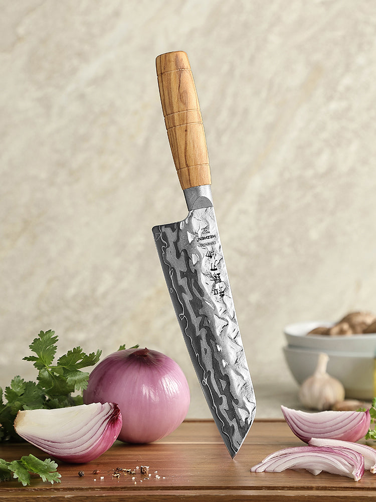 HEZHEN Versatile 9‑Layer Damascus Santoku – 3‑Virtue Blade with Olive Wood Handle