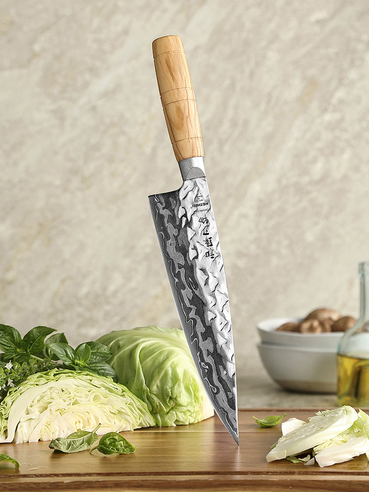 HEZHEN Premium 9‑Layer Damascus Chef‘s Knife – 12Cr18MoV Core, Olive Wood Handle & Ergonomic Relief