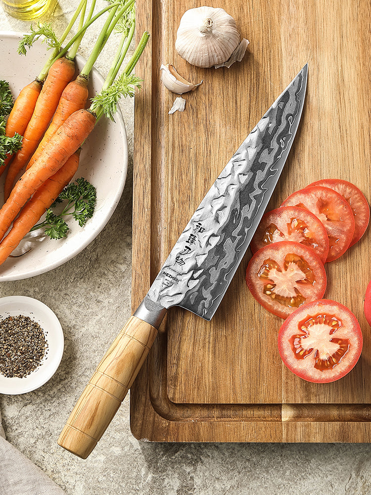 HEZHEN Premium 9‑Layer Damascus Chef‘s Knife – 12Cr18MoV Core, Olive Wood Handle & Ergonomic Relief